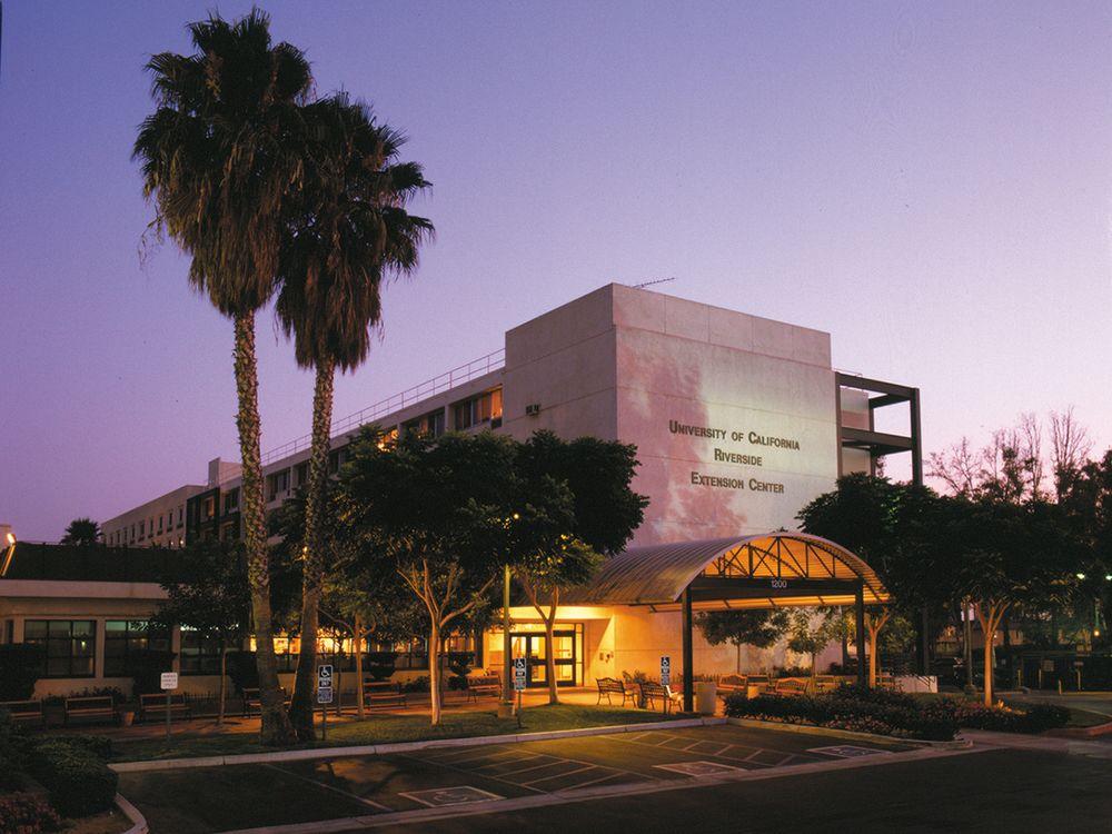 Courtyard By Marriott Riverside Ucr/Moreno Valley Area Exterior foto